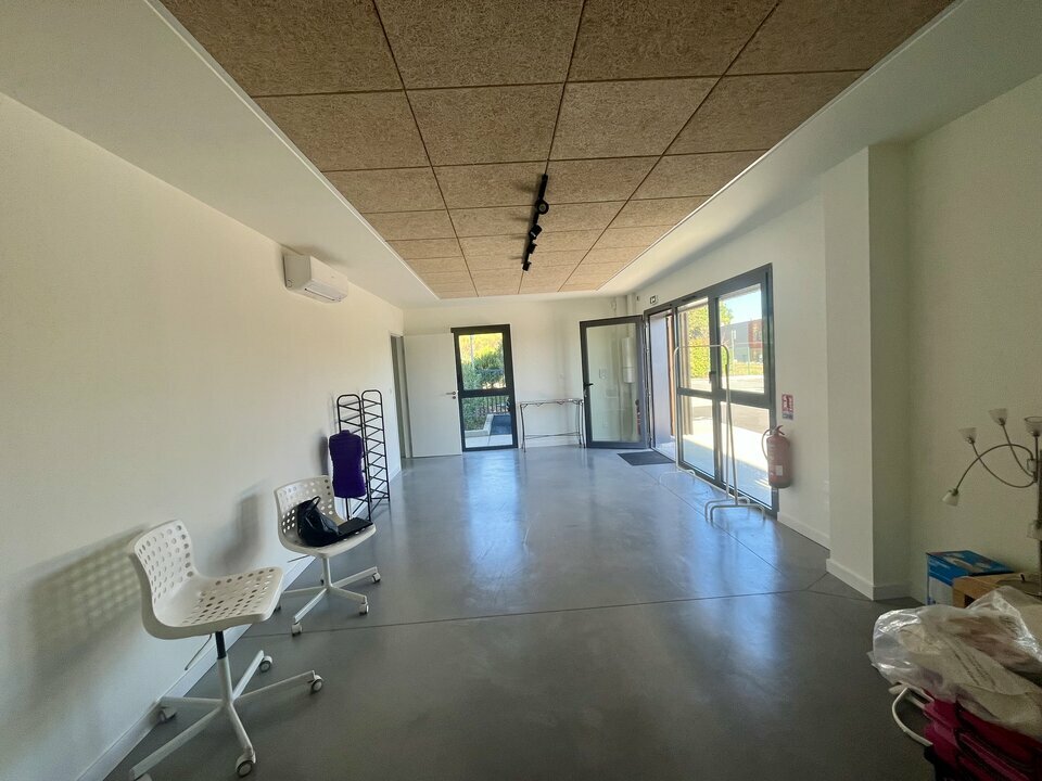 ALTEIRAC INVEST LOCATION-BUREAUX-SAINT_ESTEVE_JANSON-13