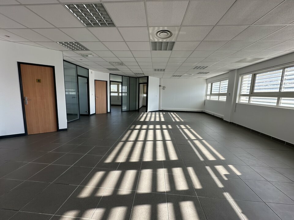 ALTEIRAC INVEST LOCATION-BUREAUX-NIMES-30