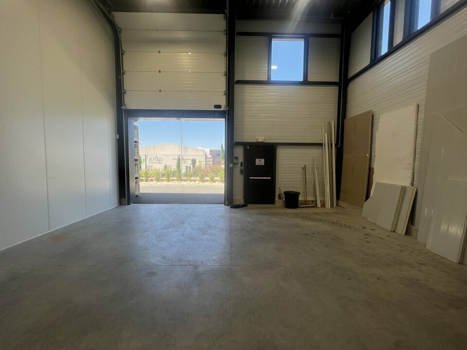 ALTEIRAC INVEST LOCATION-ENTREPOT-SAINT_REMY_DE_PROVENCE-13