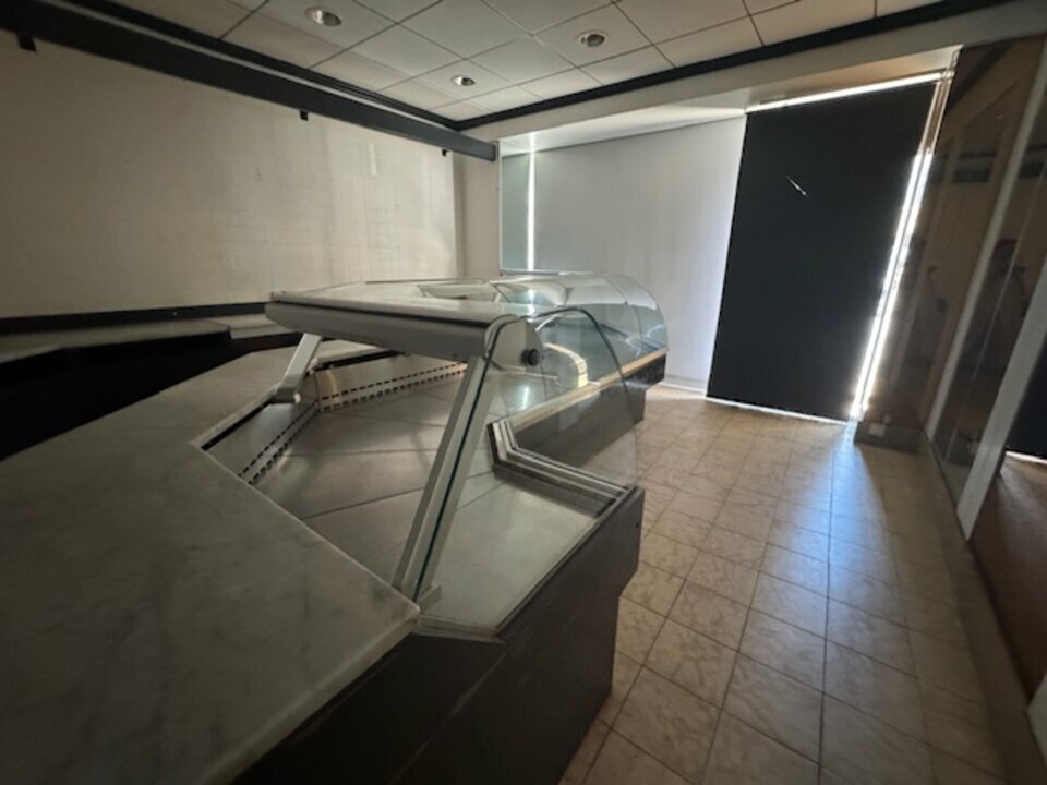 SAS VERSION LOCAL LOCATION-LOCAL COMMERCIAL-VILLEFRANCHE-SUR-SAONE-69