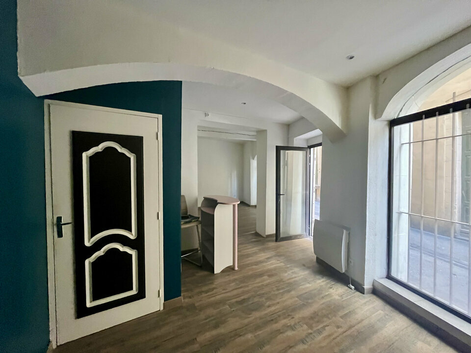 ALTEIRAC INVEST VENTE-LOCAL COMMERCIAL-NIMES-30
