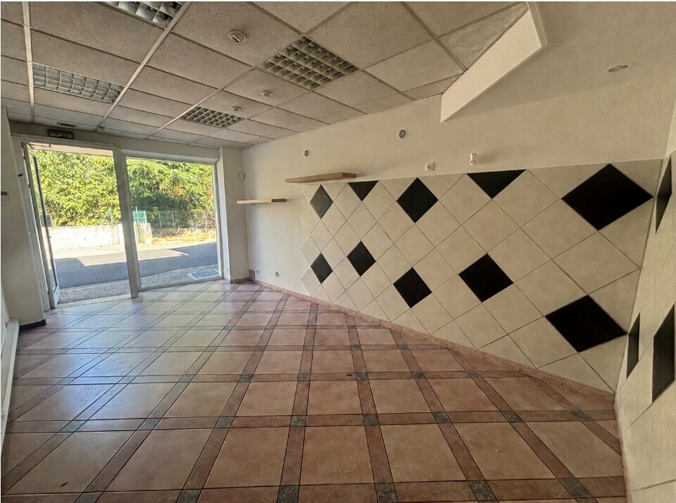 ALTEIRAC INVEST LOCATION-LOCAL COMMERCIAL-BOLLENE-84