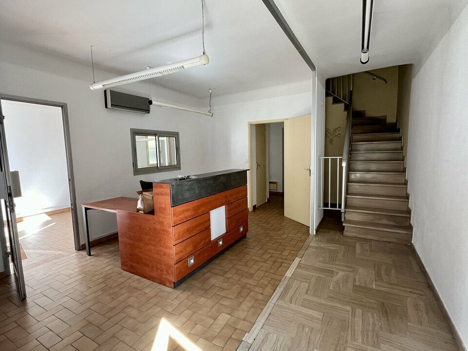 ALTEIRAC INVEST LOCATION-BUREAUX-ORANGE-84