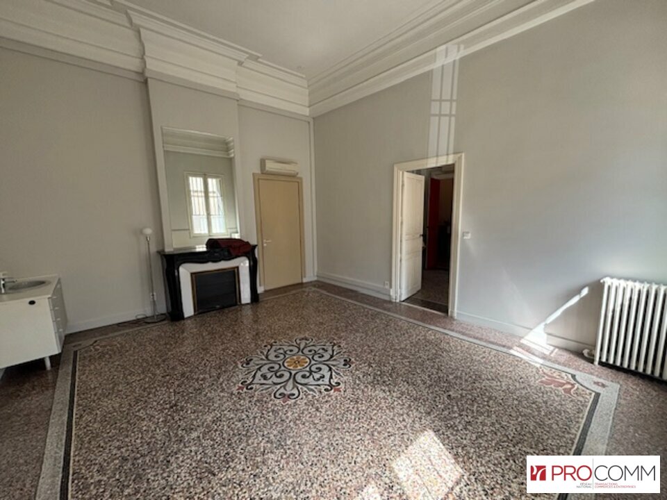 ALTEIRAC INVEST LOCATION-BUREAUX-NIMES-30