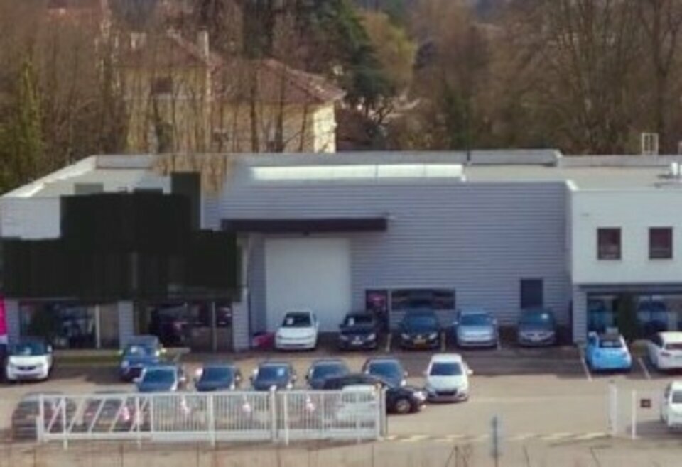 SAS VERSION LOCAL LOCATION-ENTREPOT-NEUVILLE_SUR_SAONE-69