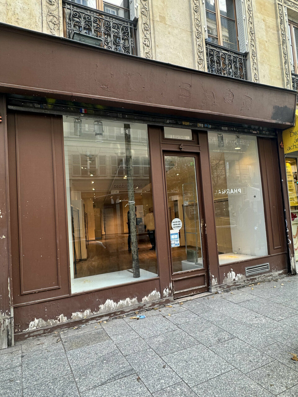 Turenne Transaction   Patrimoine LOCATION-LOCAL COMMERCIAL-PARIS-75