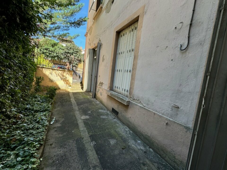 SAS VERSION LOCAL LOCATION-BUREAUX-VILLEFRANCHE_SUR_SAONE-69