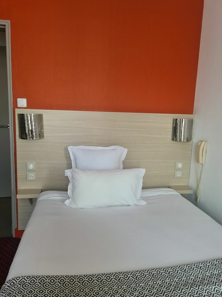 CONSULT'IMM - PARIS 15 VENTE-FONDS DE COMMERCE-PUTEAUX-92