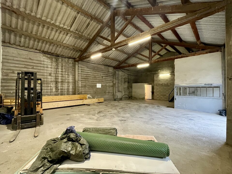 ALTEIRAC INVEST LOCATION-ENTREPOT-ARLES-13