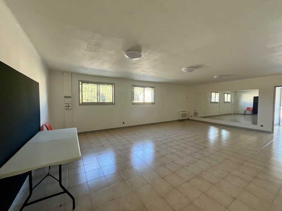 ALTEIRAC INVEST LOCATION-BUREAUX-VELLERON-84