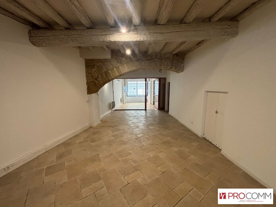 ALTEIRAC INVEST LOCATION-LOCAL COMMERCIAL-NIMES-30