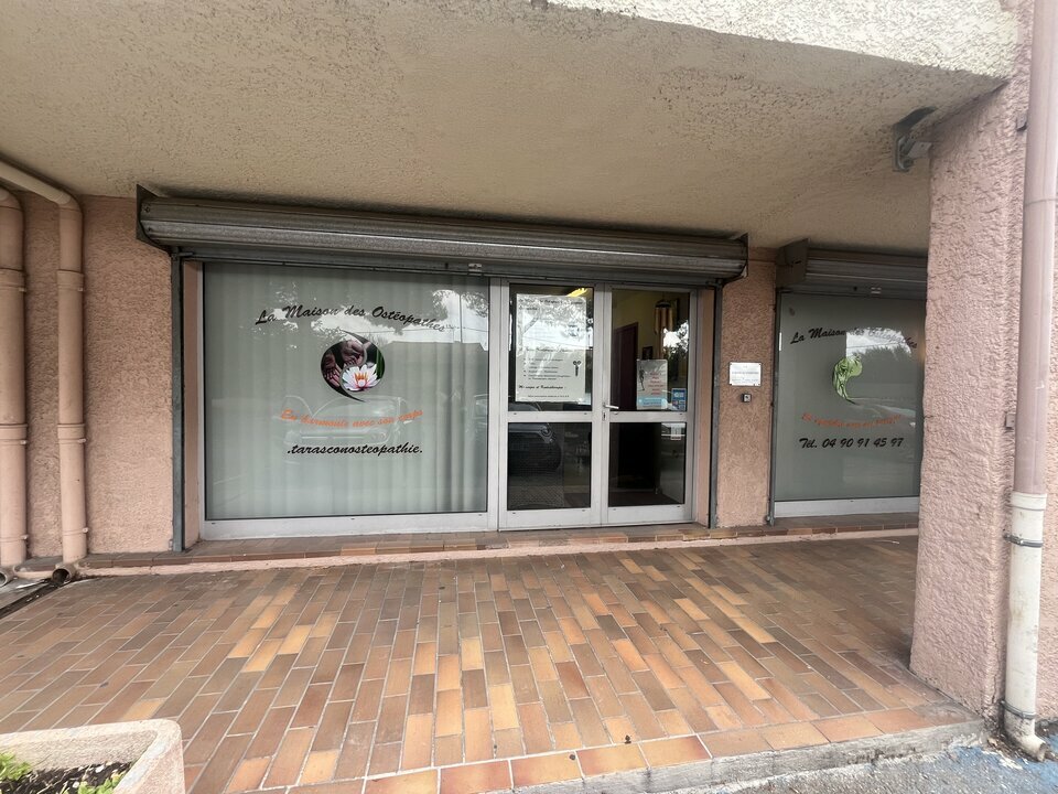 ALTEIRAC INVEST VENTE-LOCAL COMMERCIAL-TARASCON-13