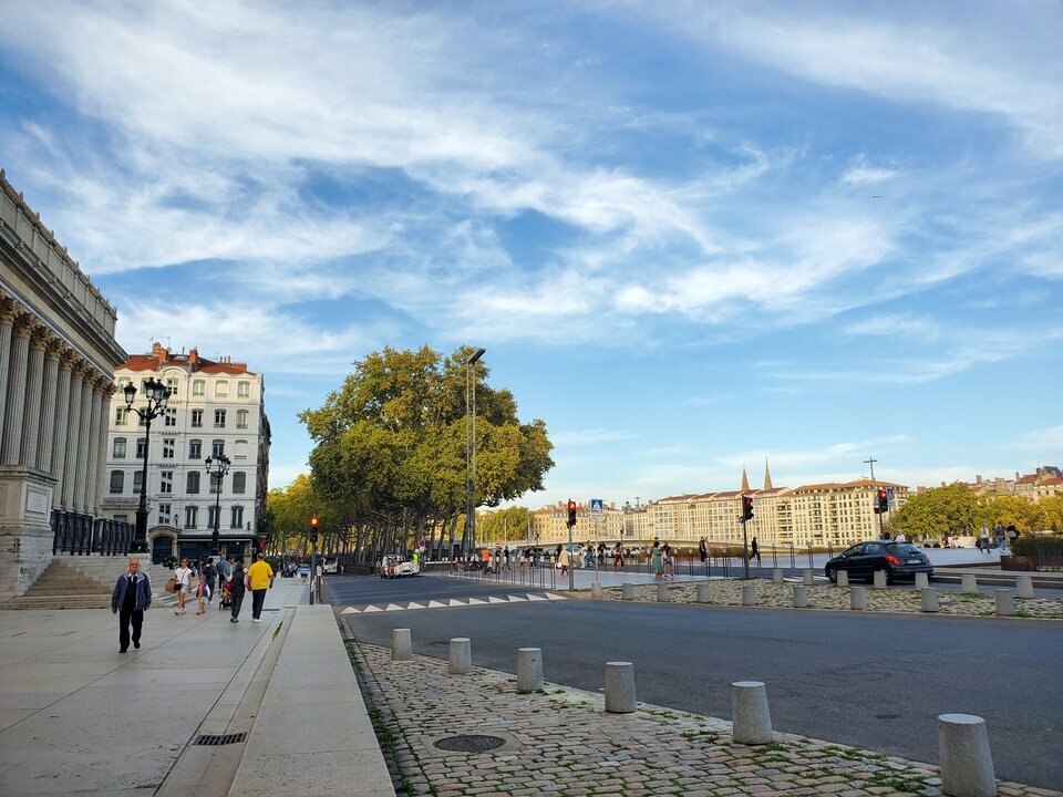 SAS NC CONSEIL CESSION-LOCAL COMMERCIAL-LYON_5-69