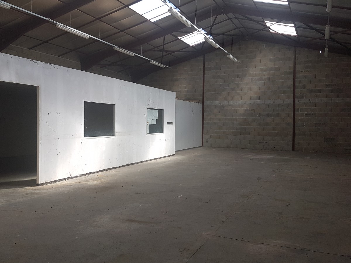 SAS NC CONSEIL LOCATION-ENTREPOT-CRAPONNE-69