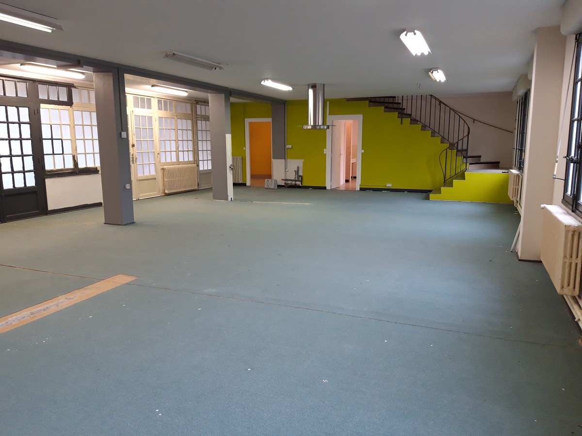 SAS VERSION LOCAL LOCATION-BUREAUX-SAINT_LAGER-69