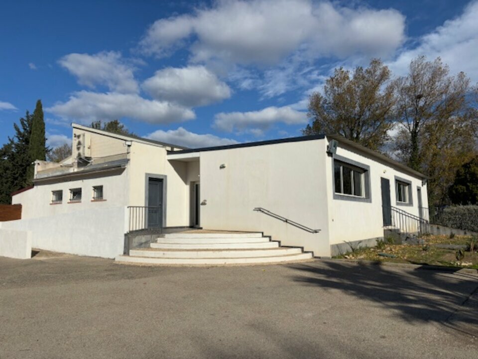 ALTEIRAC INVEST LOCATION-LOCAL COMMERCIAL-NIMES-30