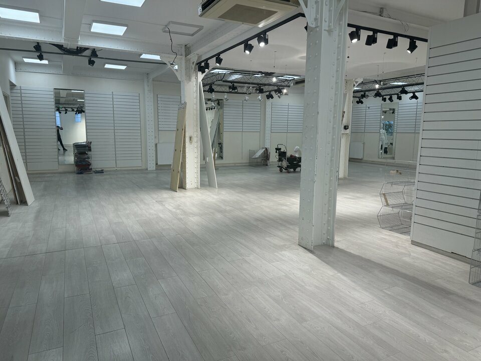 Turenne Transaction   Patrimoine VENTE-LOCAL COMMERCIAL-PARIS-75