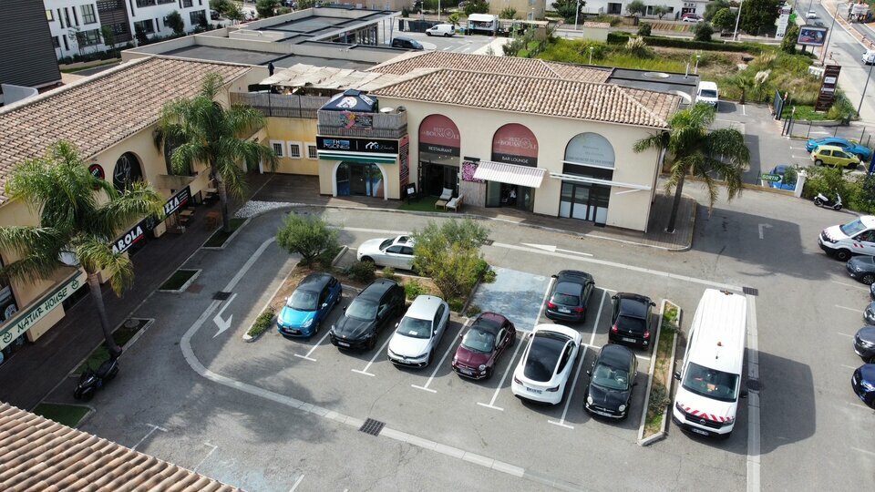 ALTEIRAC INVEST LOCATION-LOCAL COMMERCIAL-OLLIOULES-83