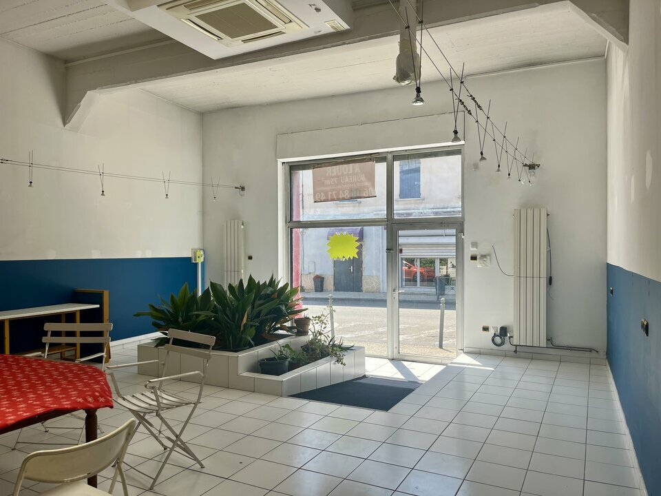 ALTEIRAC INVEST LOCATION-LOCAL COMMERCIAL-CARPENTRAS-84