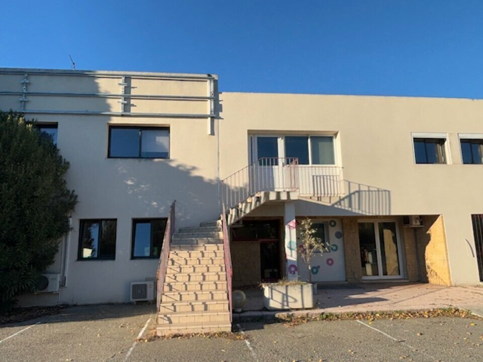 ALTEIRAC INVEST LOCATION-BUREAUX-MONTEUX-84