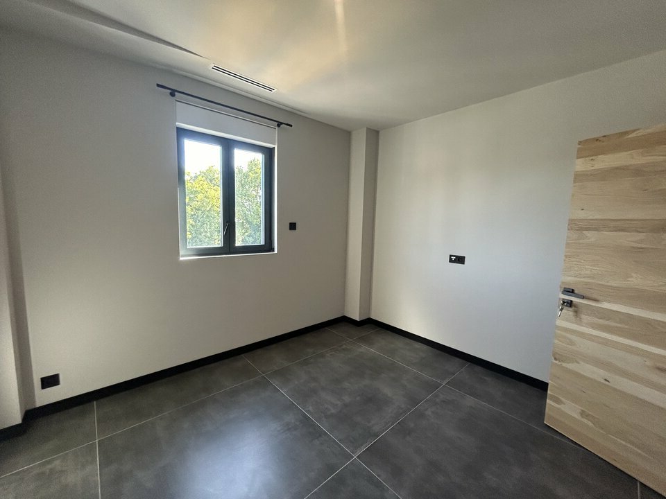 ALTEIRAC INVEST LOCATION-BUREAUX-SAINT_REMY_DE_PROVENCE-13
