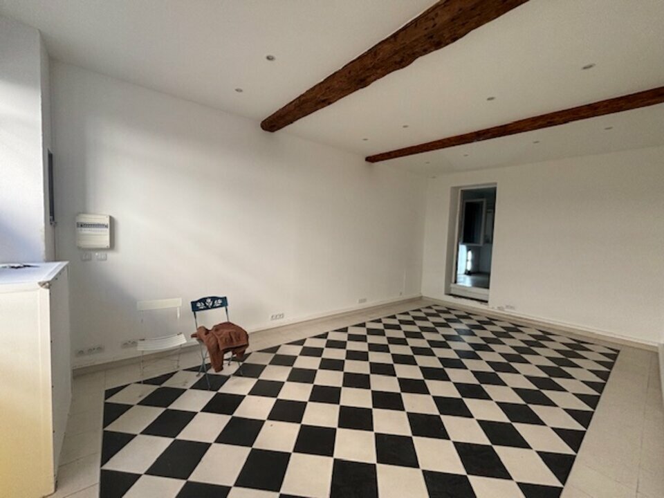 ALTEIRAC INVEST LOCATION-LOCAL COMMERCIAL-NIMES-30