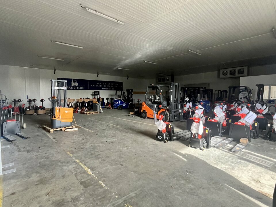 ALTEIRAC INVEST LOCATION-LOCAL D'ACTIVITE-CHATEAURENARD-13