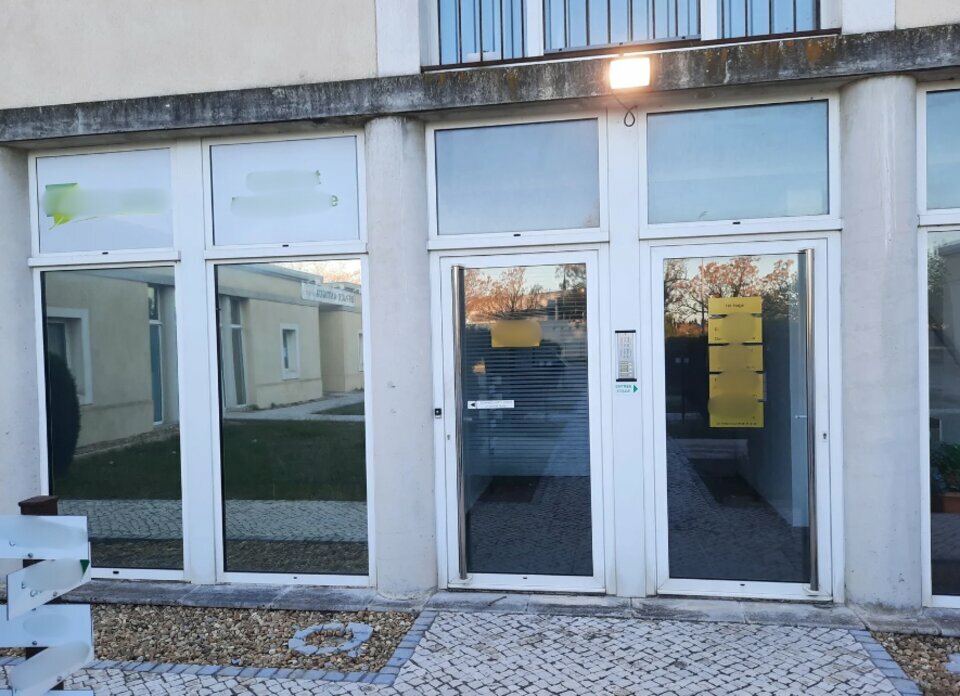 ALTEIRAC INVEST LOCATION-BUREAUX-CHATEAURENARD-13