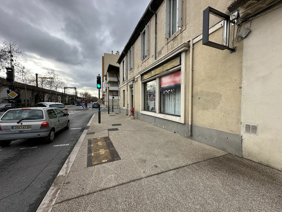 ALTEIRAC INVEST LOCATION-LOCAL COMMERCIAL-NIMES-30
