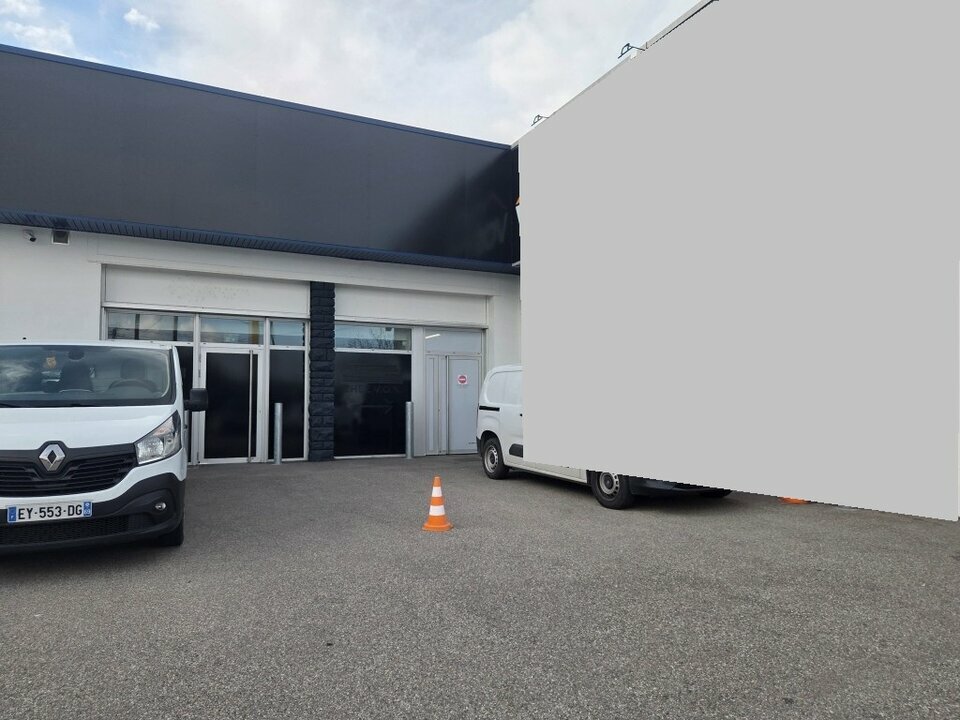 SAS NC CONSEIL LOCATION-LOCAL COMMERCIAL-MESSIMY-69