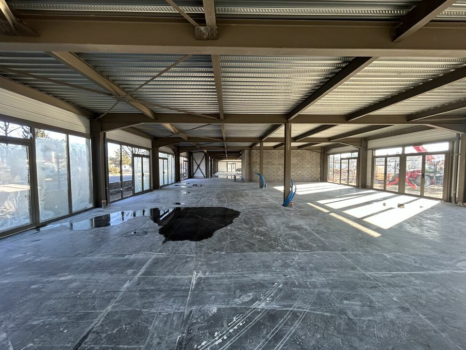 ALTEIRAC INVEST LOCATION-LOCAL COMMERCIAL-LE_THOR-84