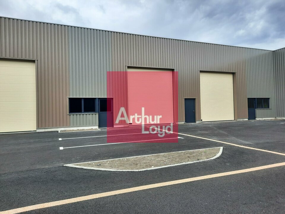 ARTHUR LOYD CLERMONT AUVERGNE LOCATION-LOCAL D'ACTIVITE-LA_ROCHE_BLANCHE-63