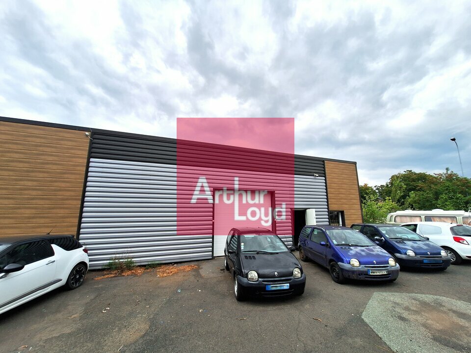 ARTHUR LOYD CLERMONT AUVERGNE VENTE-LOCAL D'ACTIVITE-RIOM-63