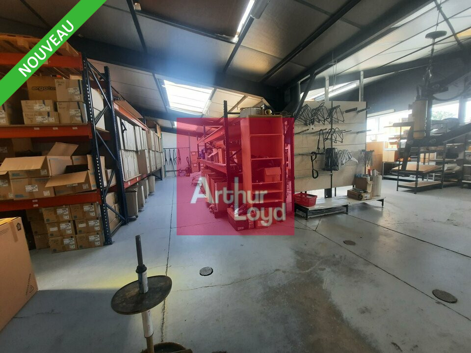 ARTHUR LOYD CLERMONT AUVERGNE VENTE-LOCAL D'ACTIVITE-LA_ROCHE_BLANCHE-63