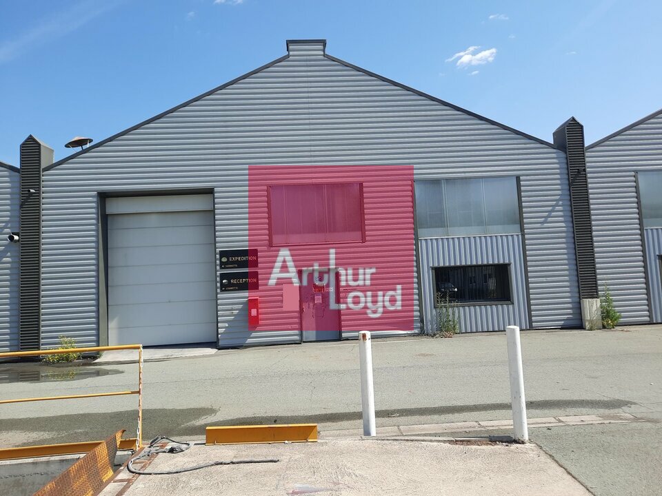 ARTHUR LOYD CLERMONT AUVERGNE VENTE-LOCAL D'ACTIVITE-RIOM-63