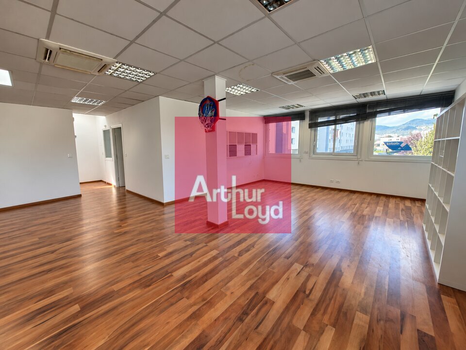 ARTHUR LOYD CLERMONT AUVERGNE VENTE-BUREAUX-CLERMONT_FERRAND-63