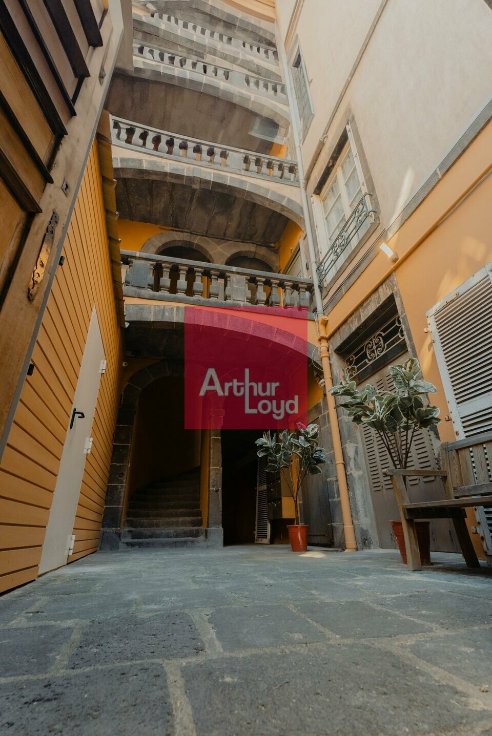 ARTHUR LOYD CLERMONT AUVERGNE LOCATION-LOCAL COMMERCIAL-CLERMONT_FERRAND-63