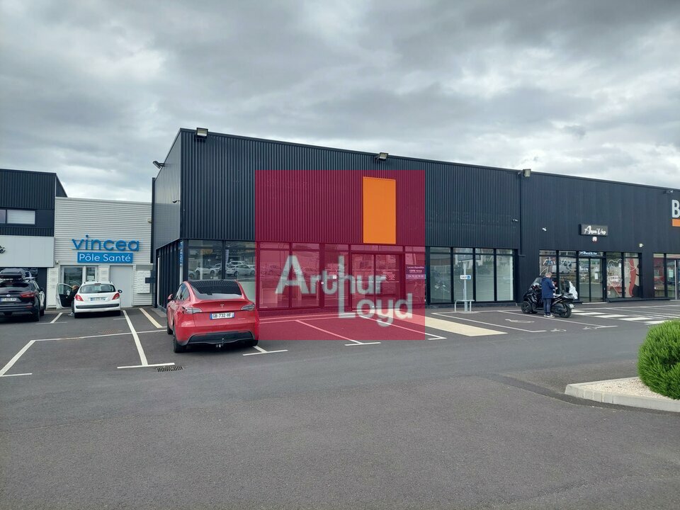 ARTHUR LOYD CLERMONT AUVERGNE LOCATION-LOCAL COMMERCIAL-LEMPDES-63