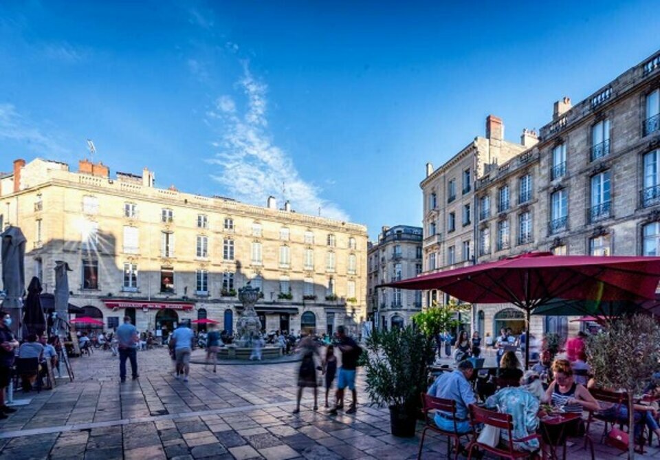 VACHER ENTREPRISE ET COMMERCE VENTE-LOCAL COMMERCIAL-BORDEAUX-33