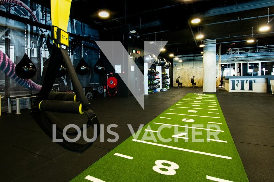 VACHER ENTREPRISE ET COMMERCE VENTE-LOCAL COMMERCIAL-BRUGES-33