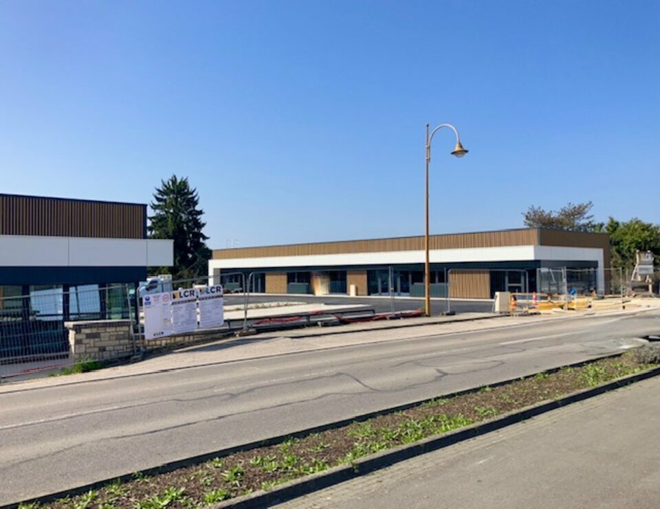 ARTHUR LOYD DIJON LOCATION-LOCAL COMMERCIAL-GENLIS-21