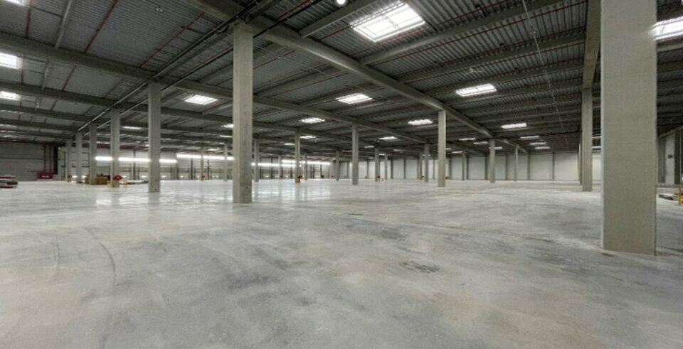 CBRE DESAULLES BELFORT LOCATION-ENTREPOT-FONTAINE-90