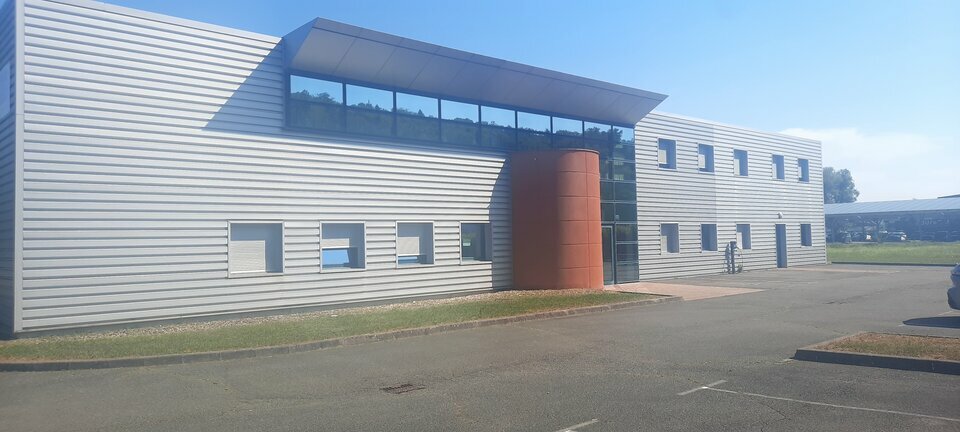 CBRE DESAULLES BELFORT VENTE-LOCAL D'ACTIVITE-ETUPES-25