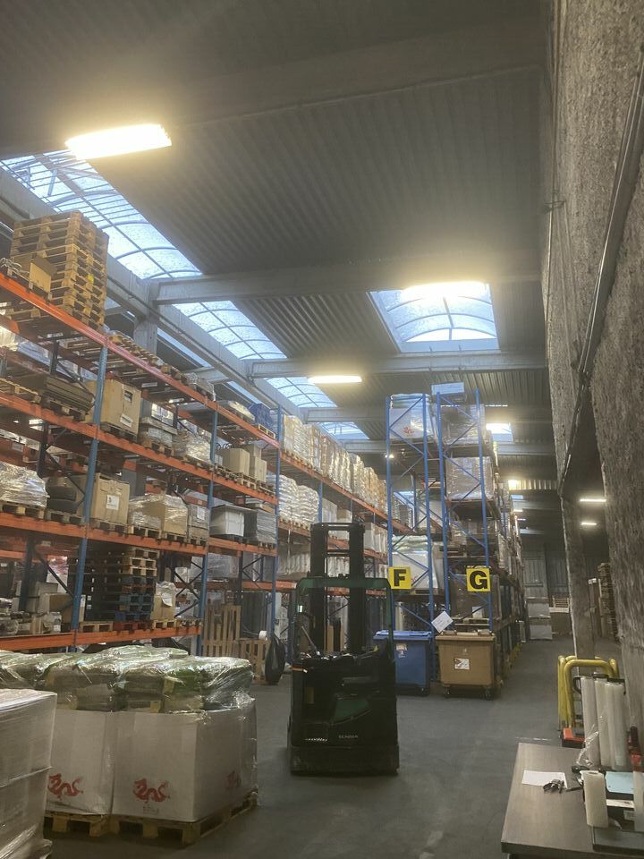 CBRE DESAULLES MULHOUSE VENTE-ENTREPOT-HUNINGUE-68