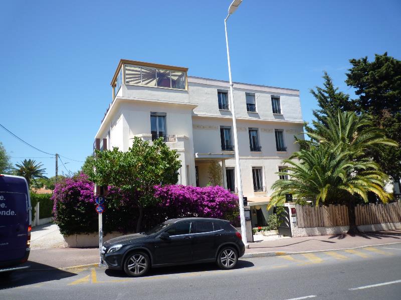 LIBERTE COMMERCES VENTE-FONDS DE COMMERCE-ANTIBES-06