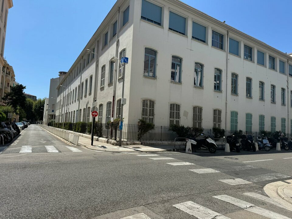 LIBERTE COMMERCES VENTE-FONDS DE COMMERCE-NICE-06
