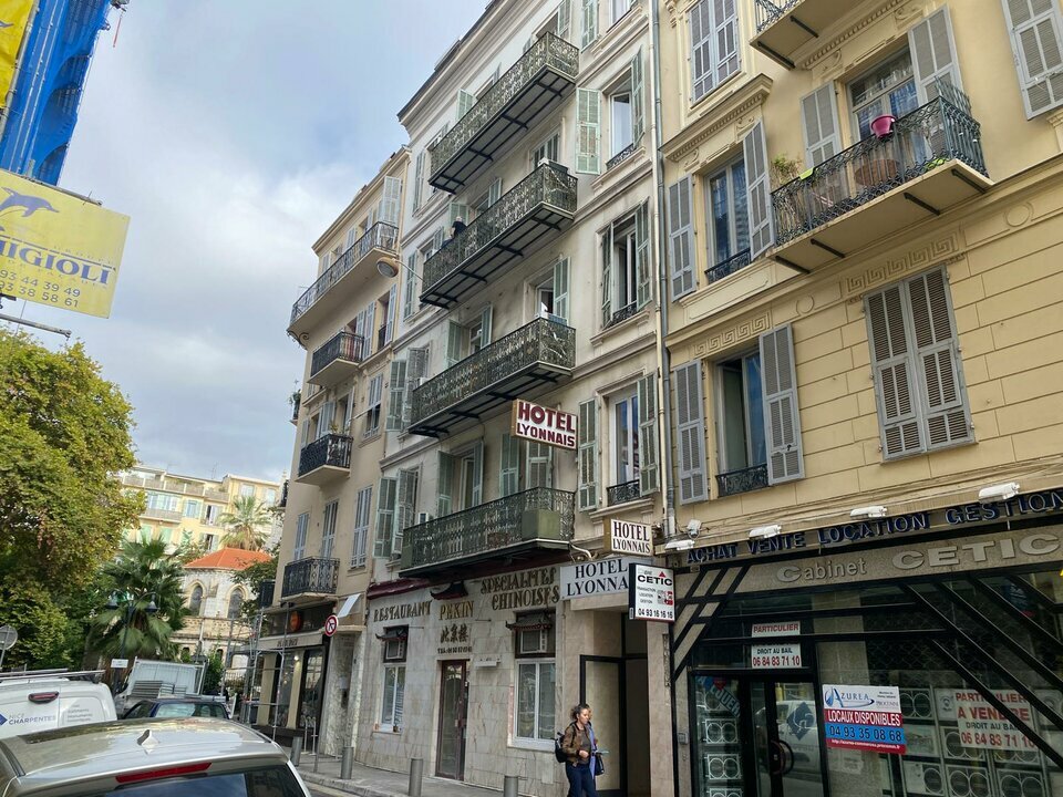 LIBERTE COMMERCES VENTE-FONDS DE COMMERCE-NICE-06