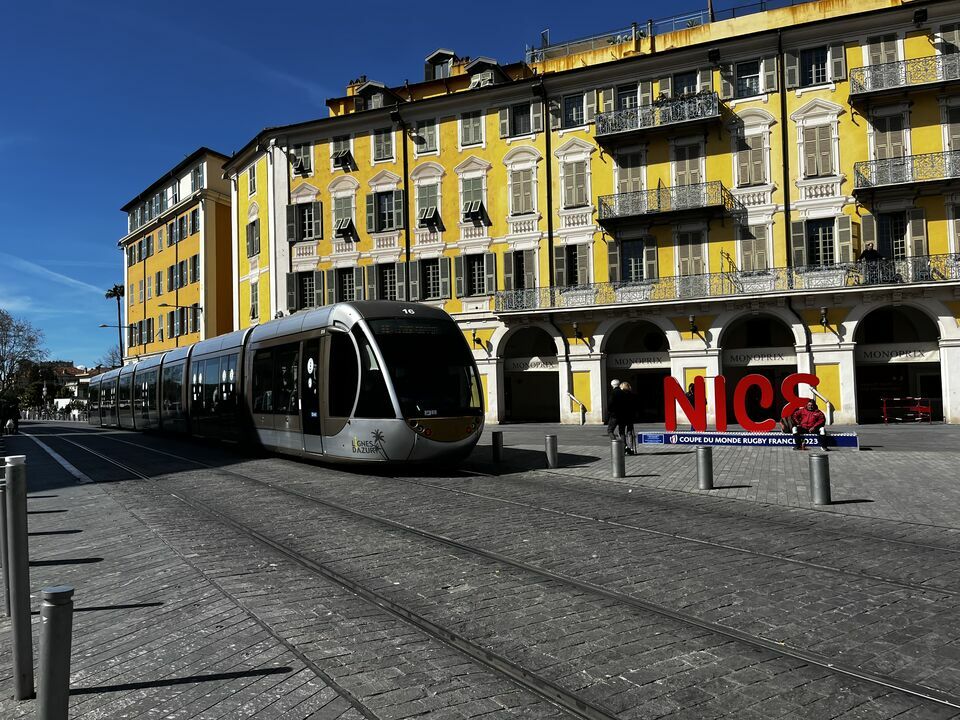 LIBERTE COMMERCES VENTE-FONDS DE COMMERCE-NICE-06