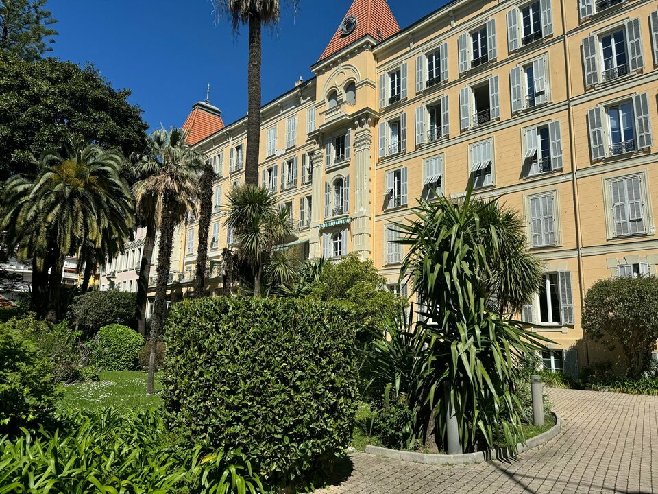 LIBERTE COMMERCES VENTE-BUREAUX-NICE-06
