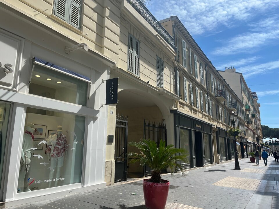 LIBERTE COMMERCES VENTE-BUREAUX-NICE-06